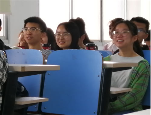 C:\Users\Administrator\Desktop\图片5.png