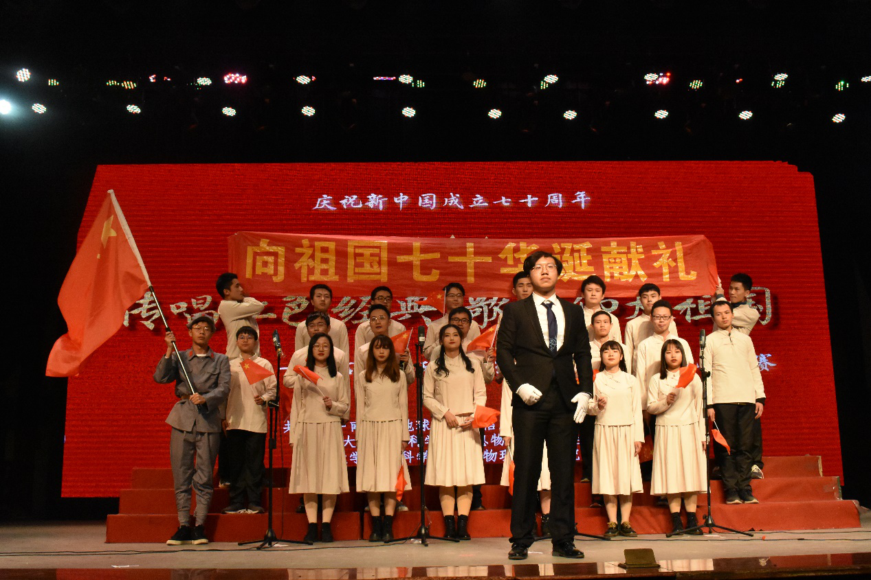合影-1.png